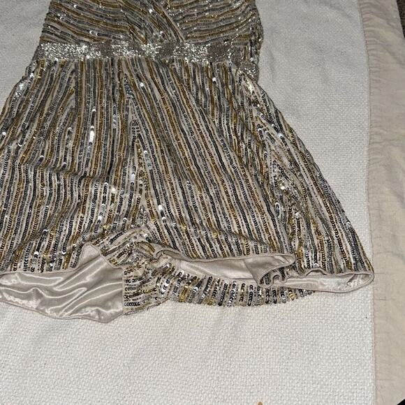 Mac Duggal Gold Sequin Halter Romper | Sz 4 - Picture 4 of 7